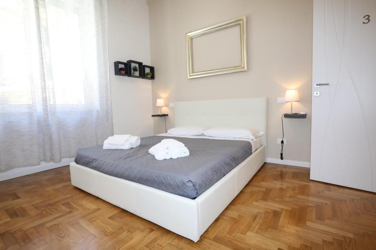 Unique Luxury Apartment And Rooms Roma Exterior foto